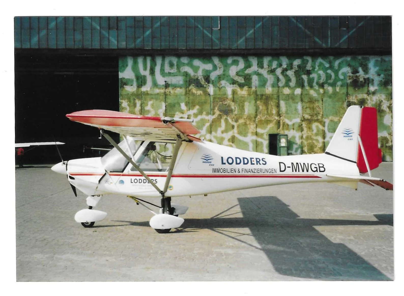 Flugzeugbeschriftung – Lodders Immobilien, PrintLine Werbetechnik Stendal